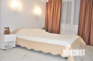 1-к квартира, посуточно, 40м2, 3/9 этаж