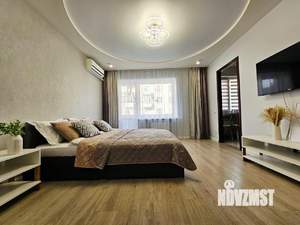 2-к квартира, посуточно, 42м2, 3/5 этаж