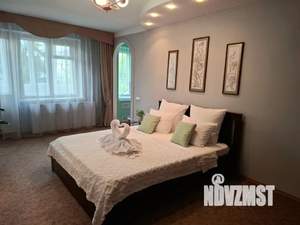 1-к квартира, посуточно, 40м2, 2/9 этаж