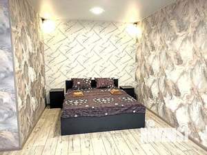 1-к квартира, посуточно, 42м2, 1/1 этаж