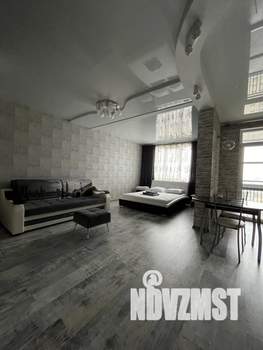 1-к квартира, посуточно, 47м2, 1/1 этаж