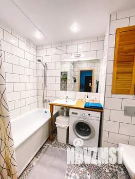 2-к квартира, посуточно, 38м2, 6/10 этаж