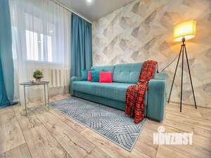 1-к квартира, посуточно, 40м2, 9/9 этаж