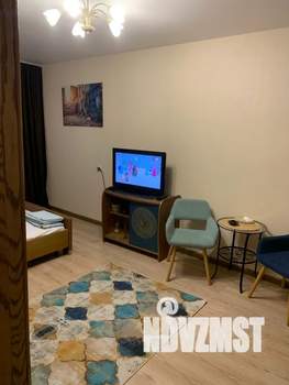 1-к квартира, посуточно, 33м2, 9/9 этаж