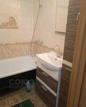 1-к квартира, на длительный срок, 51м2, 8/10 этаж