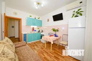 1-к квартира, посуточно, 60м2, 7/25 этаж