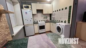 Студия квартира, посуточно, 35м2, 4/5 этаж