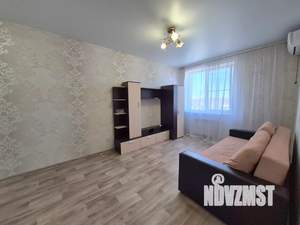 1-к квартира, посуточно, 39м2, 9/18 этаж