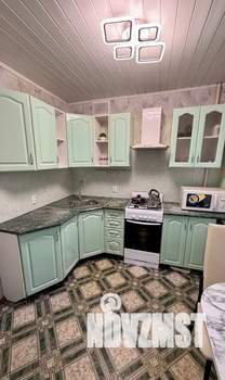 2-к квартира, посуточно, 45м2, 2/5 этаж