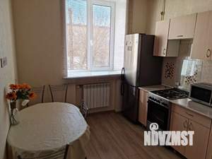 1-к квартира, посуточно, 60м2, 1/1 этаж