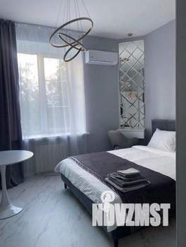 1-к квартира, посуточно, 18м2, 1/1 этаж
