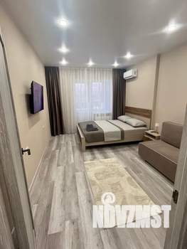 1-к квартира, посуточно, 40м2, 1/9 этаж