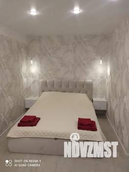 Студия квартира, посуточно, 39м2, 11/20 этаж