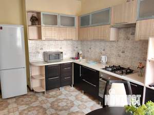 1-к квартира, посуточно, 55м2, 1/1 этаж