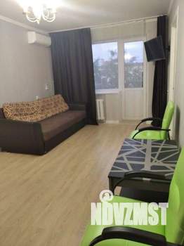 1-к квартира, посуточно, 45м2, 1/1 этаж