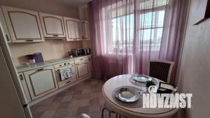 1-к квартира, посуточно, 45м2, 6/18 этаж