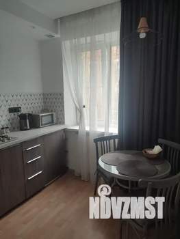 1-к квартира, посуточно, 32м2, 2/5 этаж