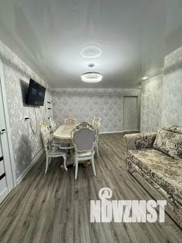 3-к квартира, посуточно, 43м2, 4/4 этаж