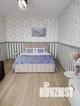 1-к квартира, посуточно, 38м2, 3/6 этаж