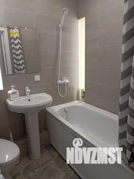 Студия квартира, посуточно, 30м2, 5/9 этаж