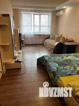 1-к квартира, посуточно, 36м2, 4/5 этаж