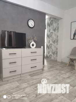 2-к квартира, посуточно, 45м2, 1/5 этаж