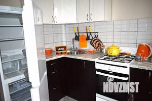 1-к квартира, посуточно, 33м2, 1/1 этаж