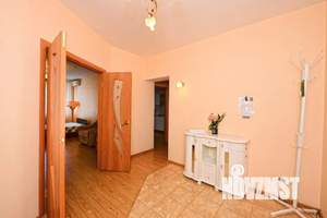 1-к квартира, посуточно, 35м2, 4/10 этаж