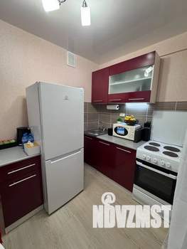 1-к квартира, посуточно, 40м2, 13/19 этаж