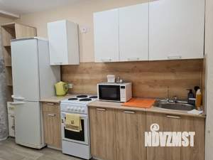 1-к квартира, посуточно, 36м2, 14/20 этаж