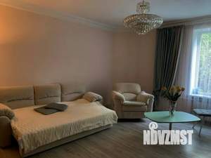 2-к квартира, посуточно, 75м2, 3/5 этаж