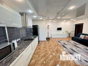 1-к квартира, посуточно, 56м2, 1/1 этаж