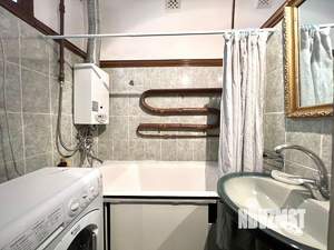 2-к квартира, посуточно, 60м2, 3/5 этаж