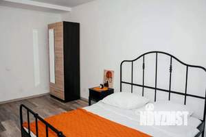 1-к квартира, посуточно, 67м2, 1/1 этаж