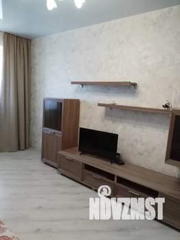 1-к квартира, посуточно, 38м2, 8/16 этаж