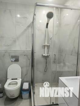 Студия квартира, посуточно, 32м2, 2/10 этаж