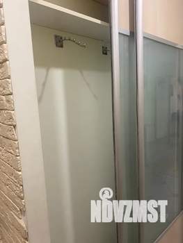 Студия квартира, посуточно, 27м2, 10/18 этаж