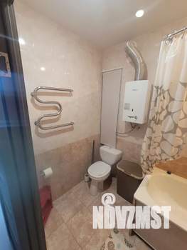 1-к квартира, посуточно, 35м2, 5/5 этаж