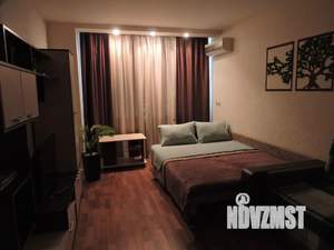 1-к квартира, посуточно, 38м2, 4/9 этаж