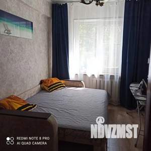 2-к квартира, посуточно, 50м2, 1/1 этаж