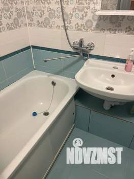 1-к квартира, посуточно, 40м2, 7/10 этаж