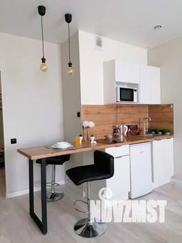 Студия квартира, посуточно, 35м2, 20/20 этаж