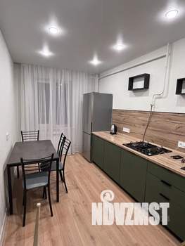 1-к квартира, посуточно, 38м2, 1/9 этаж