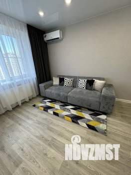 1-к квартира, посуточно, 60м2, 8/19 этаж