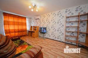 2-к квартира, посуточно, 50м2, 1/1 этаж