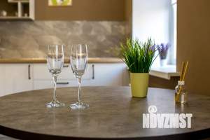 Студия квартира, посуточно, 32м2, 2/5 этаж