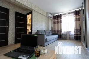 1-к квартира, посуточно, 32м2, 2/5 этаж