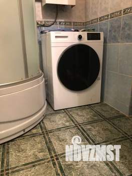 Студия квартира, посуточно, 45м2, 1/5 этаж