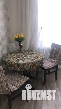 1-к квартира, посуточно, 54м2, 2/7 этаж