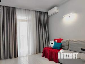 1-к квартира, посуточно, 38м2, 18/23 этаж